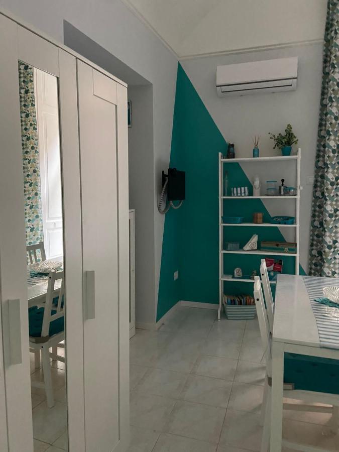 Dory'S Room Camera Nel Cuore Di Napoli Esterno foto